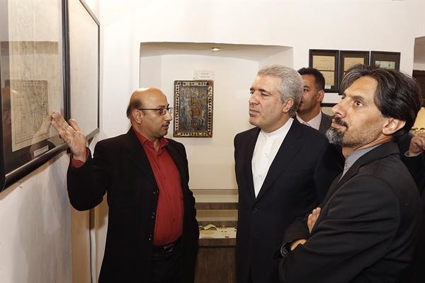 مونسان وارد سمنان شد، بازدید رئیس سازمان میراث فرهنگی از باغ موزه امیر