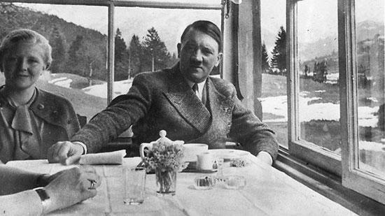 پیش مرگ های واقعی؛ زنانی که غذای هیتلر را می چشیدند