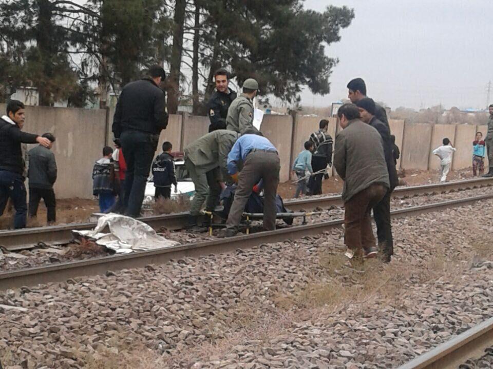 خبرنگاران تصادف با قطار جان جوان نکایی را گرفت خبرنگاران تصادف با قطار جان جوان نکایی را گرفت