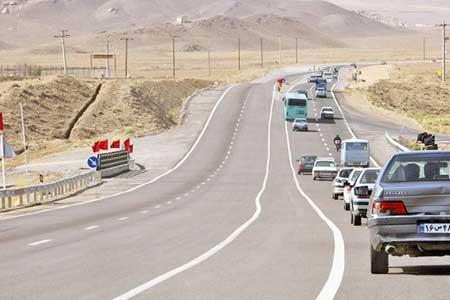 13 جاده مسدود است ، بیشترین تردد جاده ای بین ساعات 18 تا 19 13 جاده مسدود است ، بیشترین تردد جاده ای بین ساعات 18 تا 19