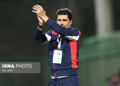 حسینی: 24 روز بازی رسمی نداشتیم، باید مقابل استقلال محکم باشیم